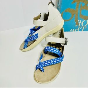New OTBT Sandal Leather Blue Strappy Morehouse Size 7.5